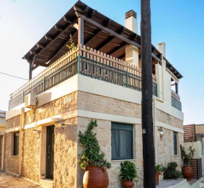Serenity Stone House, a Blissful Retreat